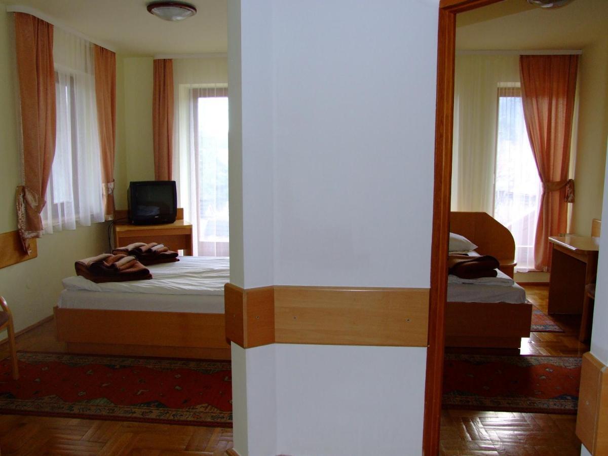 Dom Wypoczynkowy Jadzia Zakopane Ngoại thất bức ảnh